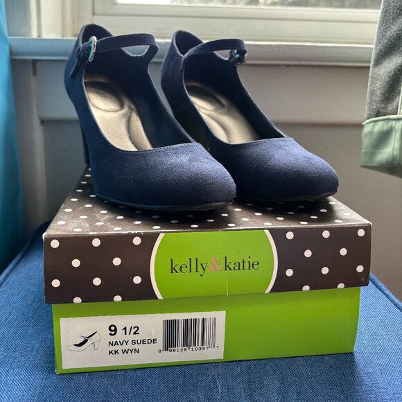 Kelly & Katie Women’s Navy Suede 3” Pump Closed Toe Heels Size 9.5 - Picture 2 of 8